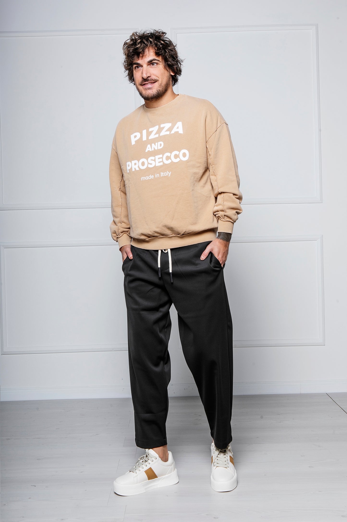 MBON street 'Pizza & Prosecco' UNISEX Pulóver