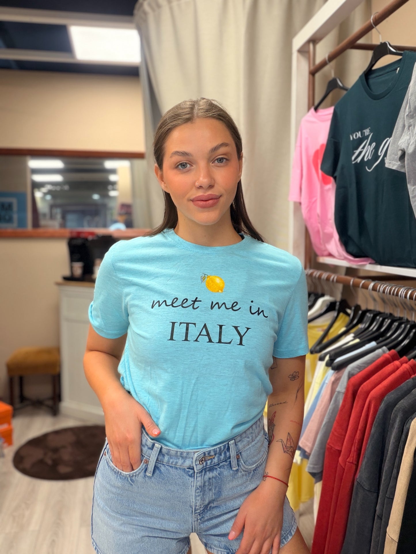 ‘MEET ME IN ITALY’ T-SHIRT