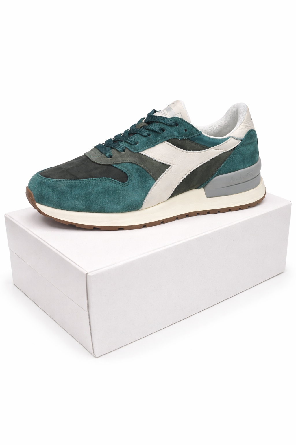 DIADORA HERITAGE SNEAKER II.