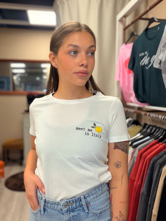 ‘MEET ME IN ITALY’ T-SHIRT