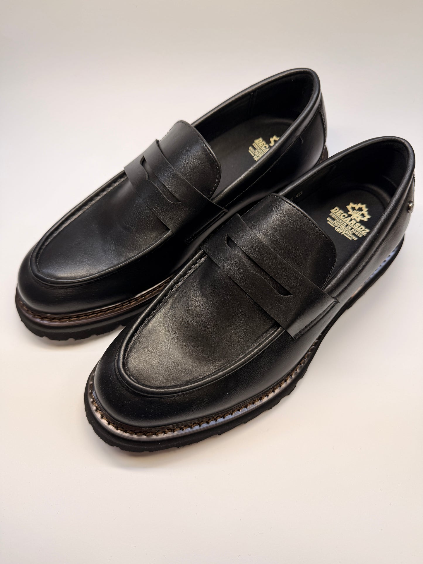 Decarsdz ‘nero’ loafer